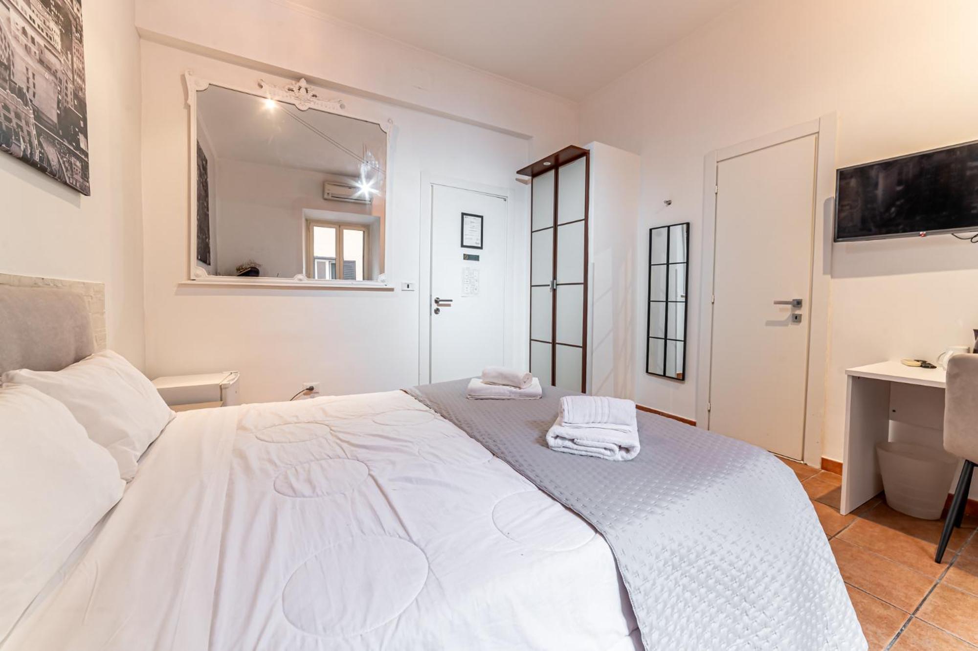 Cristel Cozy - Termini Train Station Bed and breakfast *