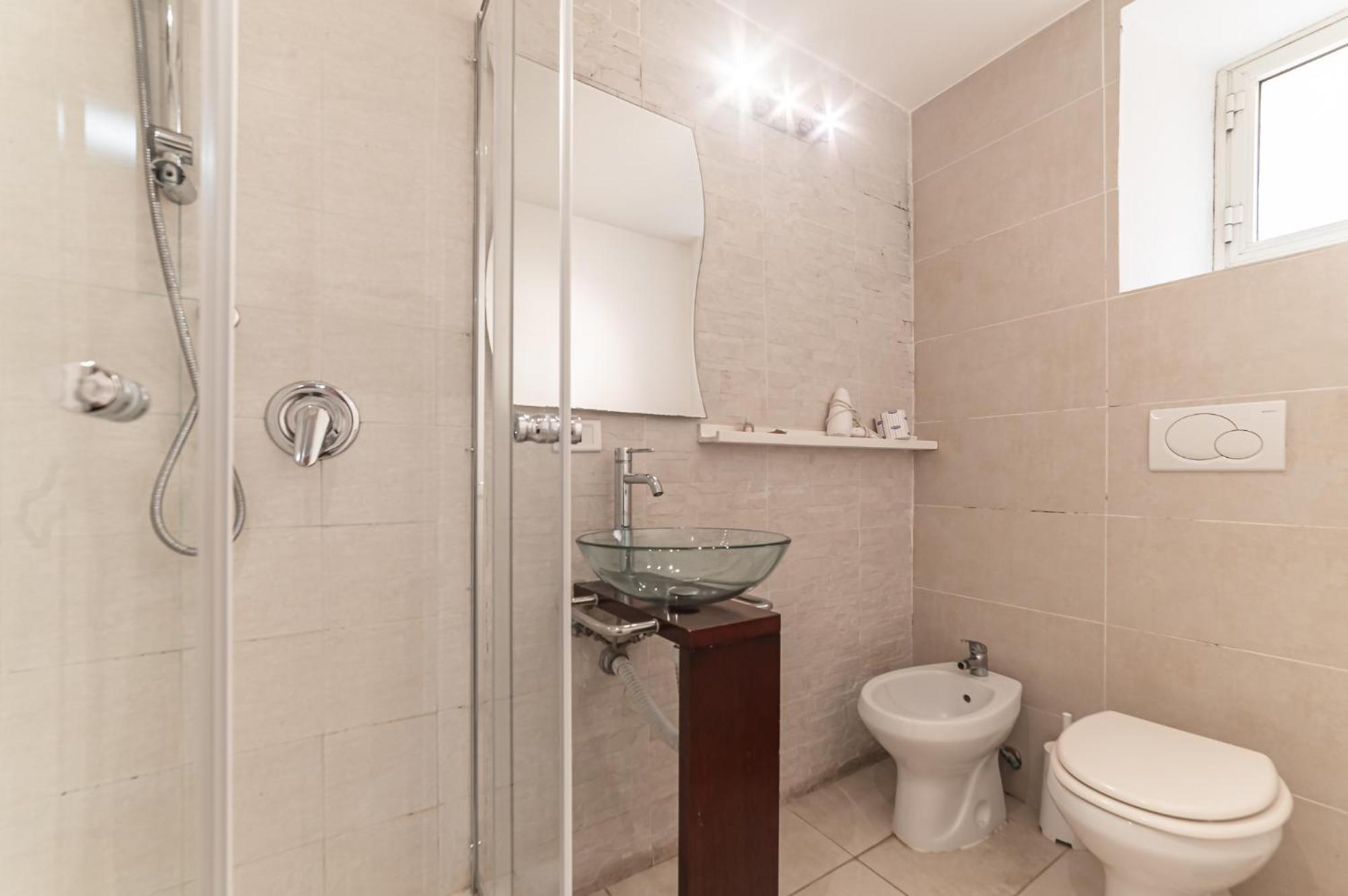 Cristel Cozy - Termini Train Station Bed and breakfast Roma